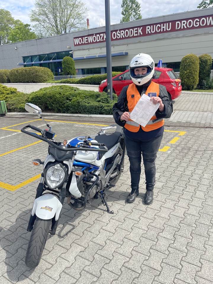 Agnieszka zdała prawo jazdy w Moto Pasja
