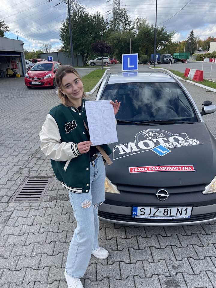 Karolina zdała prawo jazdy w Moto Pasja